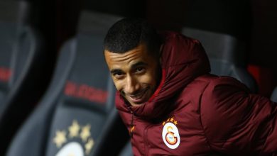 Flaş karar! Galatasaray’da Younes Belhanda takımda kalıyor