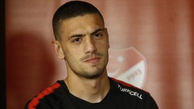 Milli futbolcu Merih Demiral’dan sağlık çalışanlarına destek