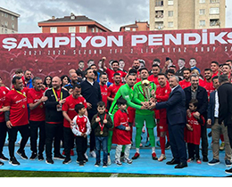 Pendikspor şampiyonluk kupasını aldı