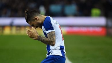 Porto batıyor! Alex Telles…