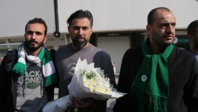 Konyaspor’dan ayrılan İlhan Palut’a taraftarlardan coşkulu uğurlama!