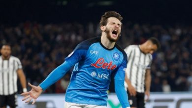 Napoli forması giyen Kvaratskhelia performansıyla dünya futbolunun gündeminde!